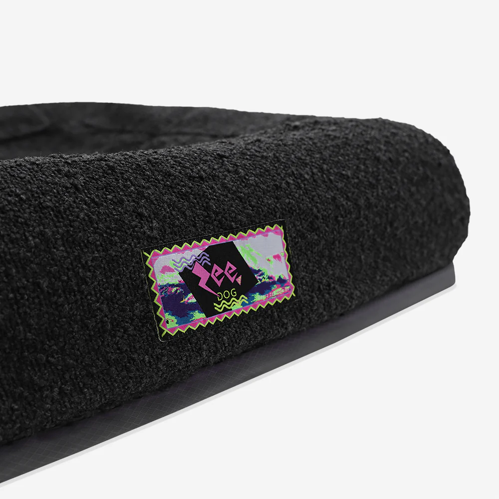 Freeride | Bed Cover - Image 3