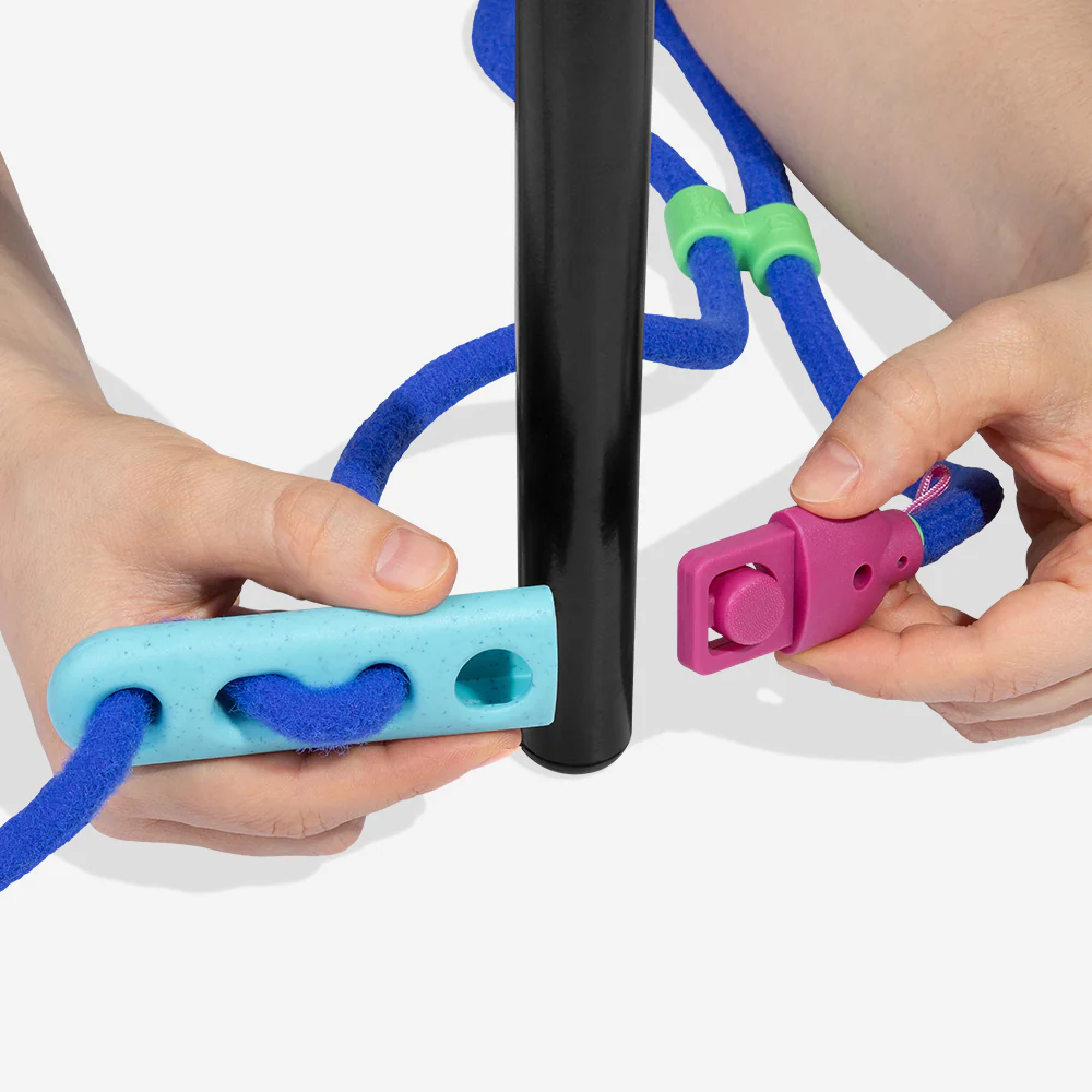 Reebok Aerobic | Hands-Free Leash - Image 4