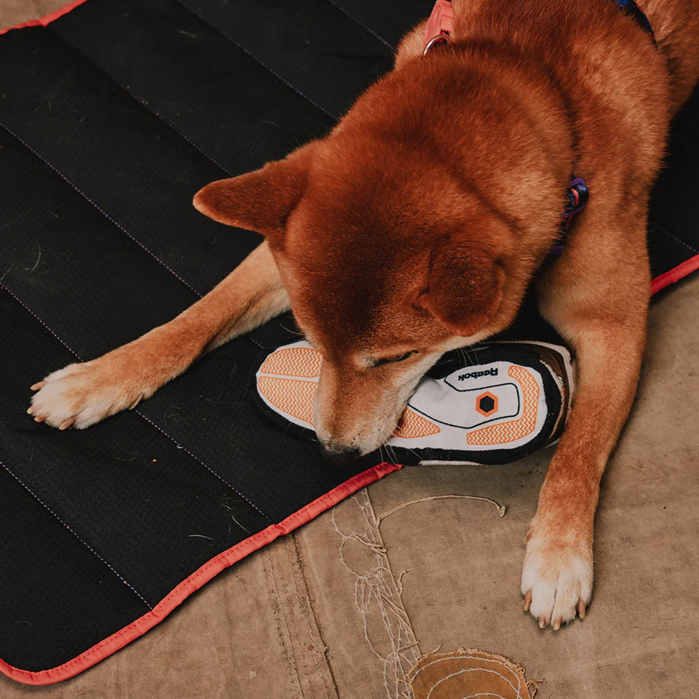 Reebok Pump Omni Il Sneaker Plush Toy - Image 6