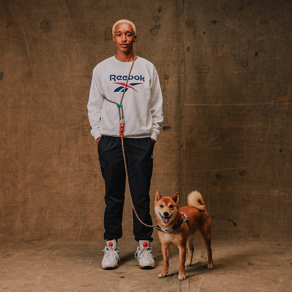 Reebok Suede | Hands-Free Leash - Image 3
