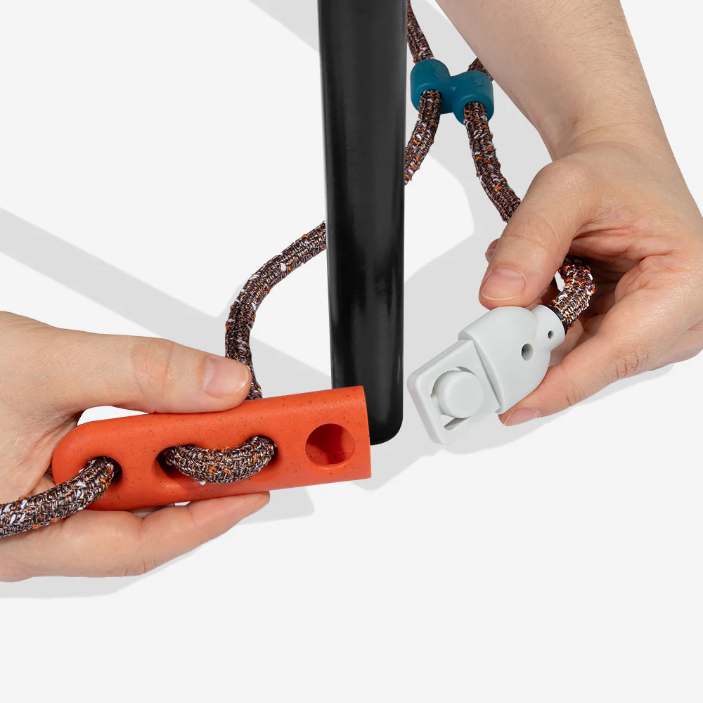 Reebok Suede | Hands-Free Leash - Image 4
